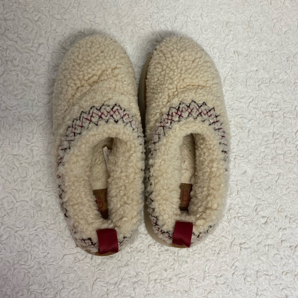 UGG TAZZ UGG BRAID SHEEPSKIN PLATFORM SLIPPERS SHOES, WOMENS Size 6 - Picture 5 of 12